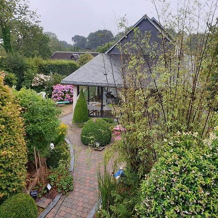 Hotel Au P'Tit Jardin Saint-Sylvestre-de-Cormeilles Esterno foto